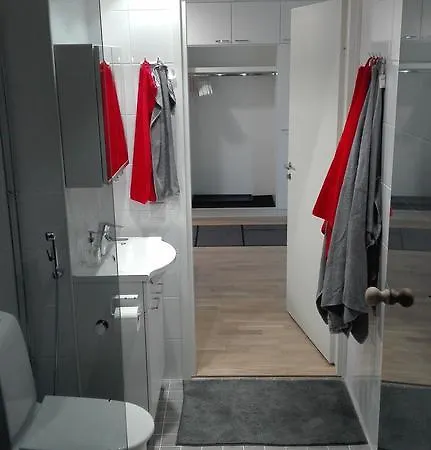 Arctic Star Railwaystation-free Parking Apartment